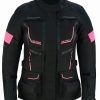 Chaqueta moto mujer invierno verano cuatro estaciones, color negro y rosa fucsia. Protecciones homologadas en hombros, codos y espalda. Forro impermeable y desmontable. Kangroute woman. Oferta en Full Gas Motor. Mejorada del Campo. Madrid