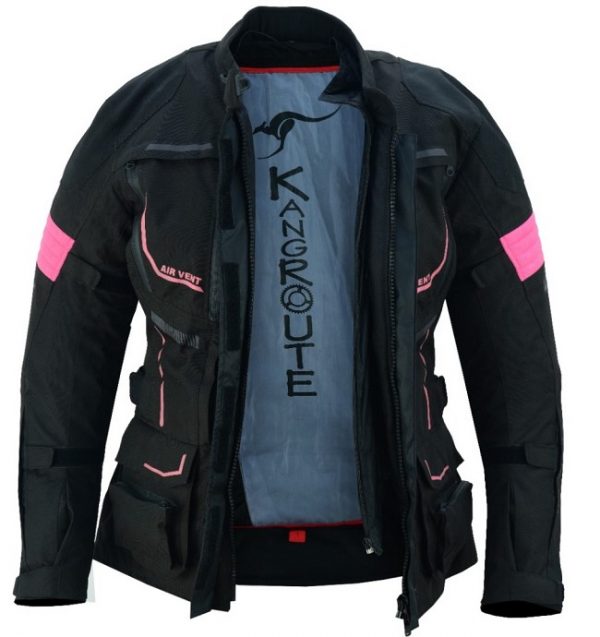 Chaqueta moto mujer invierno verano cuatro estaciones, color negro y rosa fucsia. Protecciones homologadas en hombros, codos y espalda. Forro impermeable y desmontable. Kangroute woman. Oferta en Full Gas Motor. Mejorada del Campo. Madrid