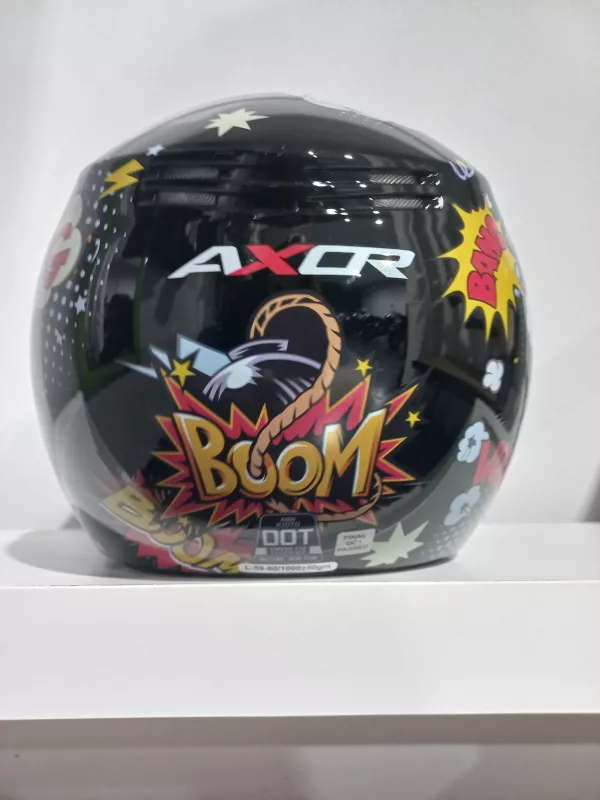 Casco moto Shiro Kioto Boom. Casco moto jet con diseño original para hombre, mujer, niño o niña. Ideal como regalo. Color negro o blanco. Tallas YM, YL, XS, X, M, L, XL