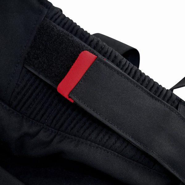 Pantalón de moto de cordura color negro all season a conjunto con la chaqueta. Full Gas Motor. Mejorada del Campo. Madrid