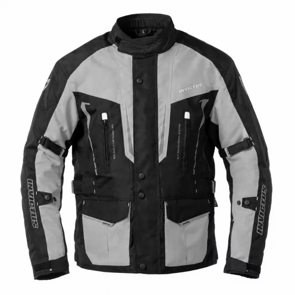 Chaqueta de moto Invictus gris y negra con diseño touring, múltiples bolsillos y protecciones. Chaqueta en oferta en Full Gas Motor. Mejorada del Campo. Madrid. Ropa de moto para Velilla de San Antonio, Coslada, San Fernando, Alcalá, Torrejón, Arganda, Rivas, Corredor del Henares....